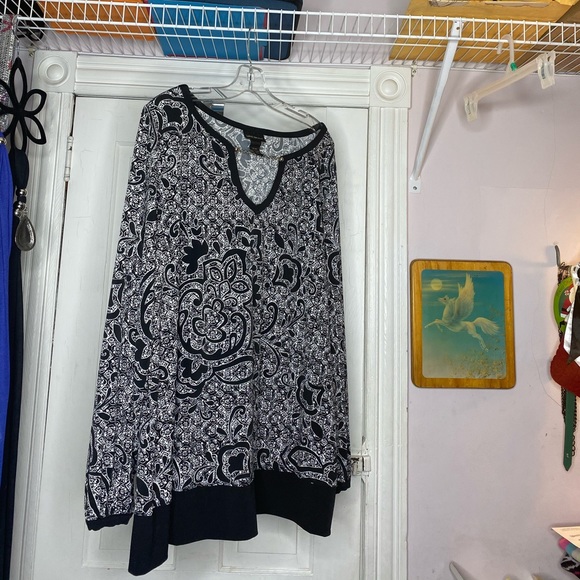 Lane Bryant Tops - Lane Bryant Long Sleeve Blouse Size 18 / 20